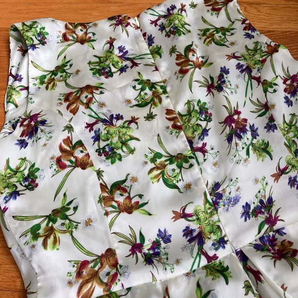 Urban Outfitters BB Dakota Floral Dress - Size 4 - Picture 4 of 11